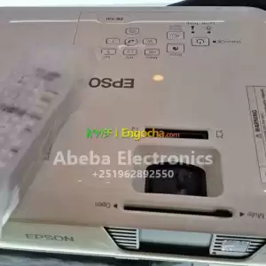 EPSON ProjectorModel name:  EB-S31Has  : Bag & Remote Hardware interface: VGA, USB, HDMIL in Ethiopia